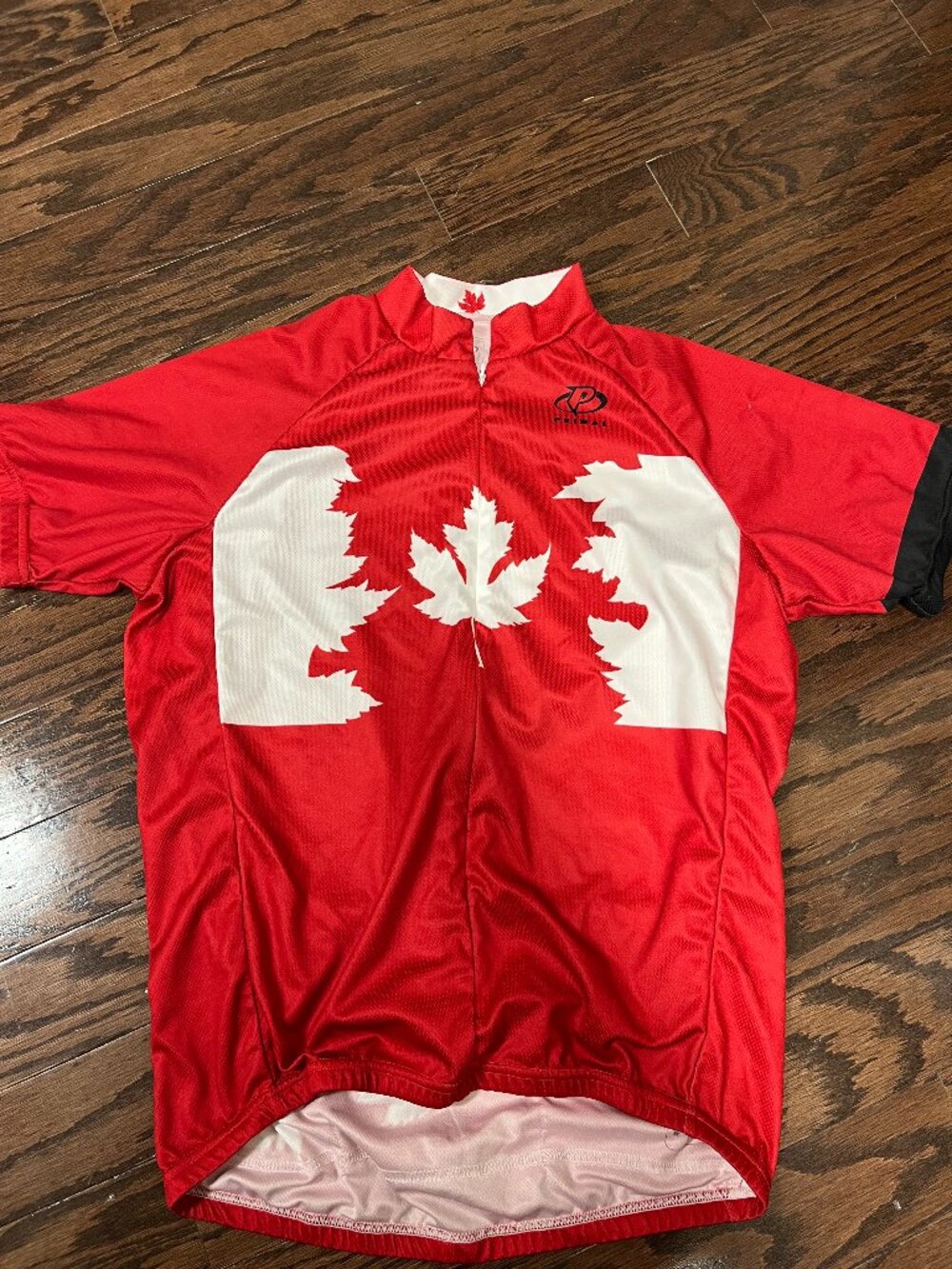 NWOT PRIMAL Men's Maple Leaf Jersey - M